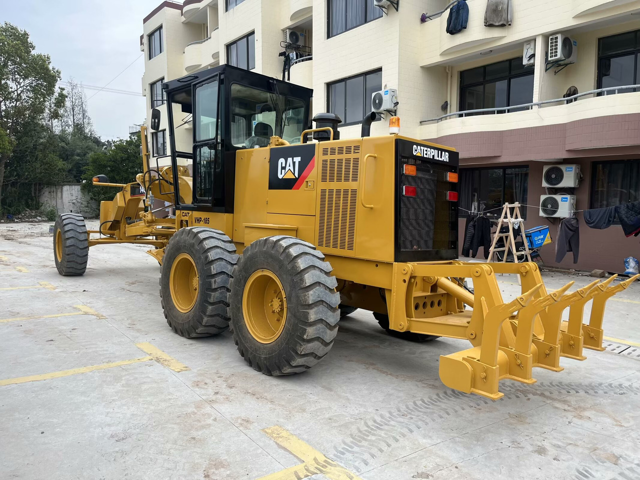 CATERPILLAR 140H - Grader: foto 1 CATERPILLAR 140H - Grader: foto 1