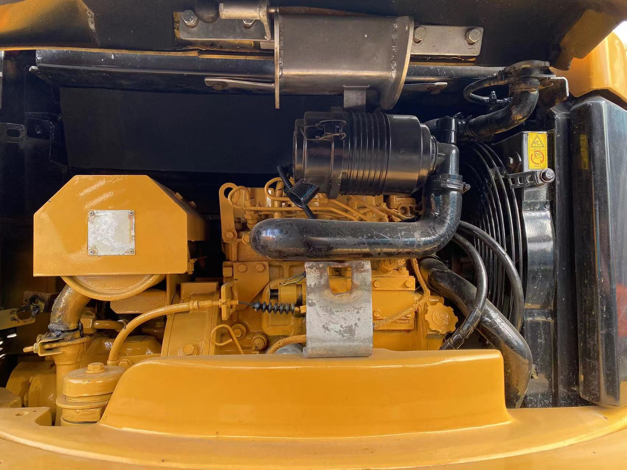 Miniexcavadora CATERPILLAR 303.5E2: foto 6
