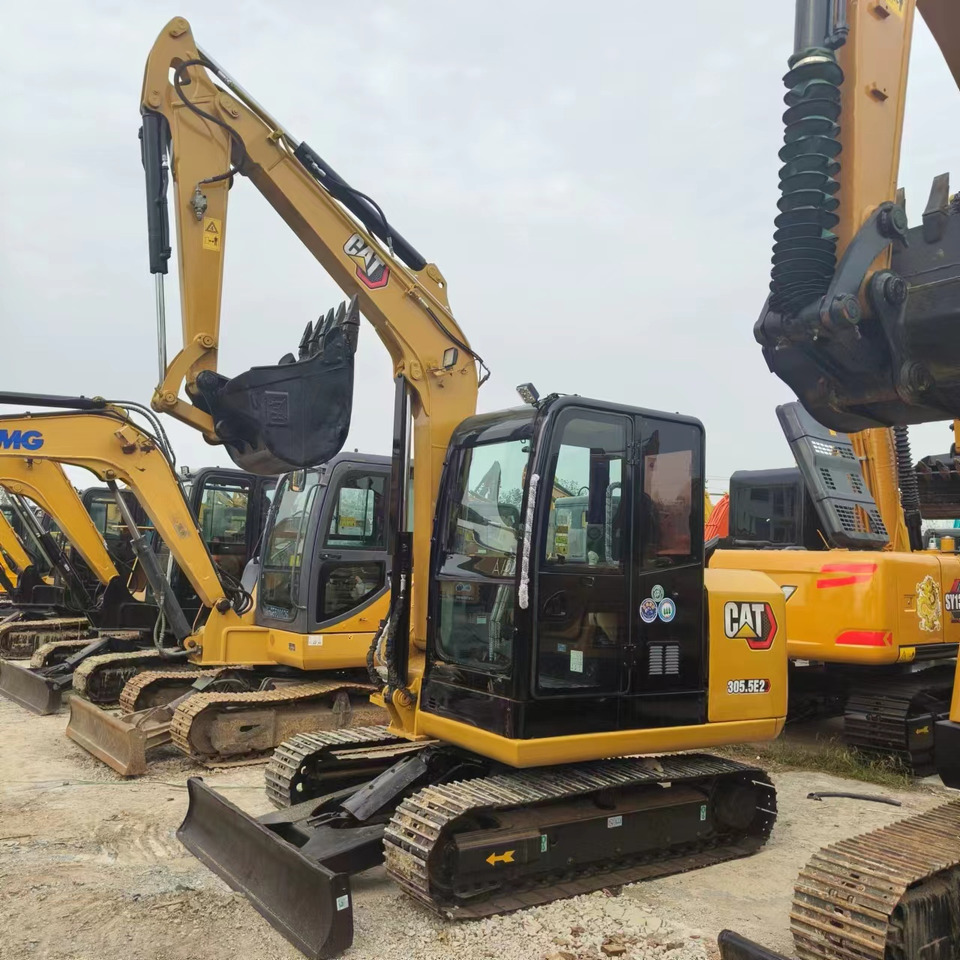 CATERPILLAR 305.5E2 - Excavadora de cadenas: foto 5 CATERPILLAR 305.5E2 - Excavadora de cadenas: foto 5