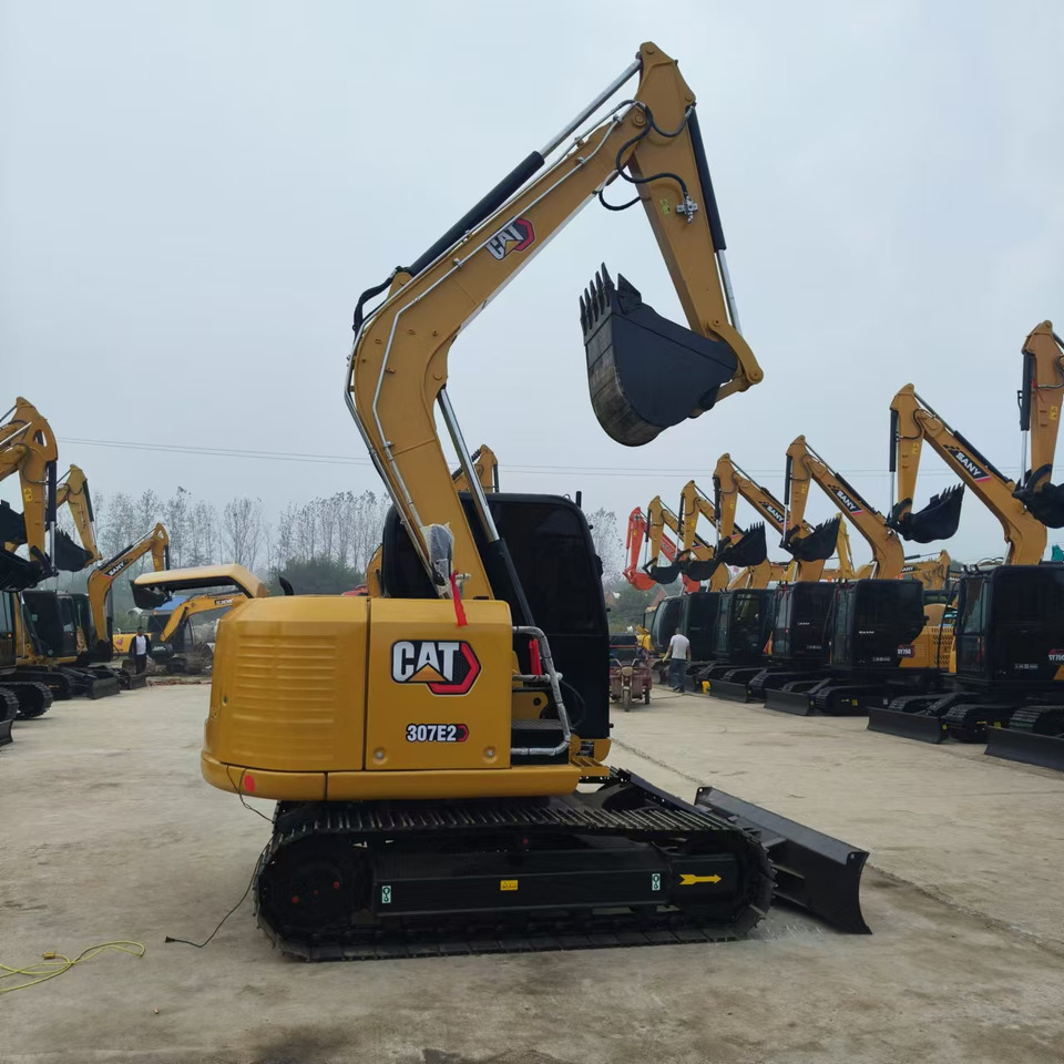 CATERPILLAR 307E2 - Excavadora de cadenas: foto 1 CATERPILLAR 307E2 - Excavadora de cadenas: foto 1
