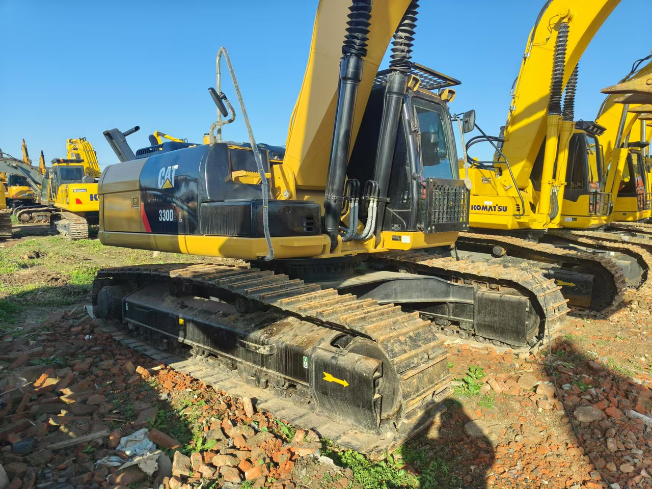 CATERPILLAR 330D2 - Excavadora de cadenas: foto 4 CATERPILLAR 330D2 - Excavadora de cadenas: foto 4