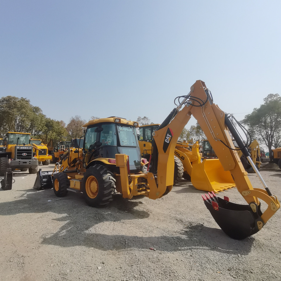 CATERPILLAR 420F - Retroexcavadora: foto 2 CATERPILLAR 420F - Retroexcavadora: foto 2