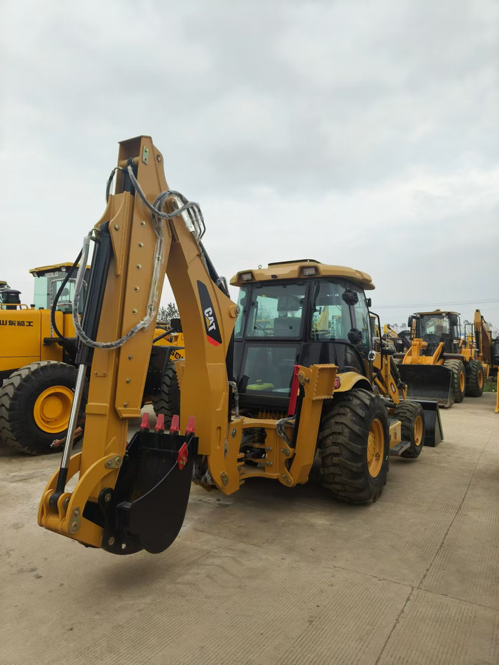 CATERPILLAR 420F - Retroexcavadora: foto 2 CATERPILLAR 420F - Retroexcavadora: foto 2