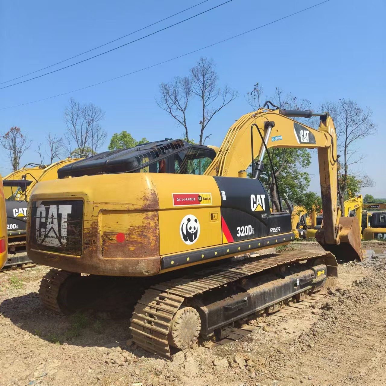 CATERPILLAR - Miniexcavadora: foto 2 CATERPILLAR - Miniexcavadora: foto 2