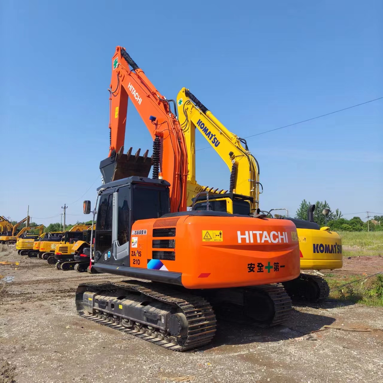 HITACHI ZX210 - Excavadora de cadenas: foto 2 HITACHI ZX210 - Excavadora de cadenas: foto 2
