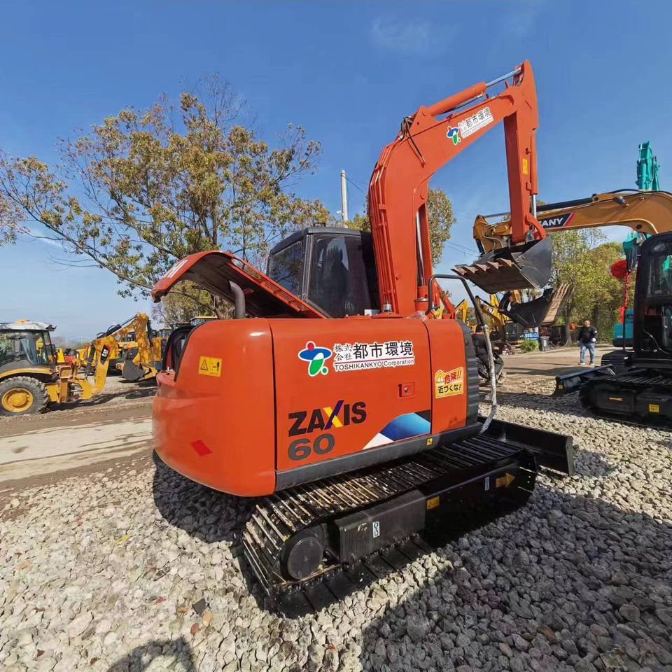 HITACHI ZX60 - Miniexcavadora: foto 1 HITACHI ZX60 - Miniexcavadora: foto 1