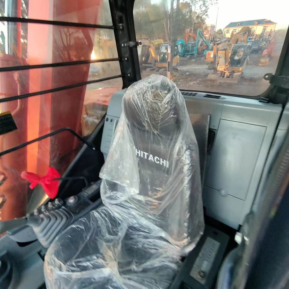 Excavadora de cadenas HITACHI ZX70: foto 12
