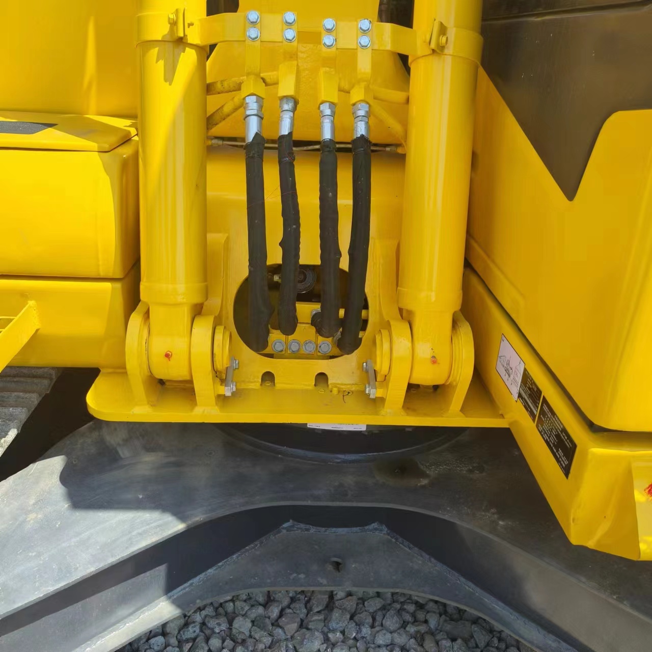 Excavadora de cadenas KOMATSU PC130: foto 10