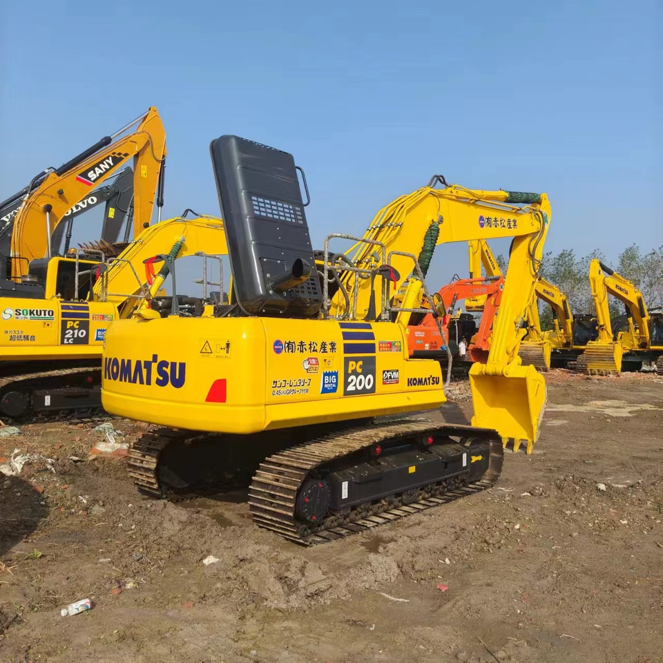 KOMATSU PC200 - Excavadora de cadenas: foto 3 KOMATSU PC200 - Excavadora de cadenas: foto 3