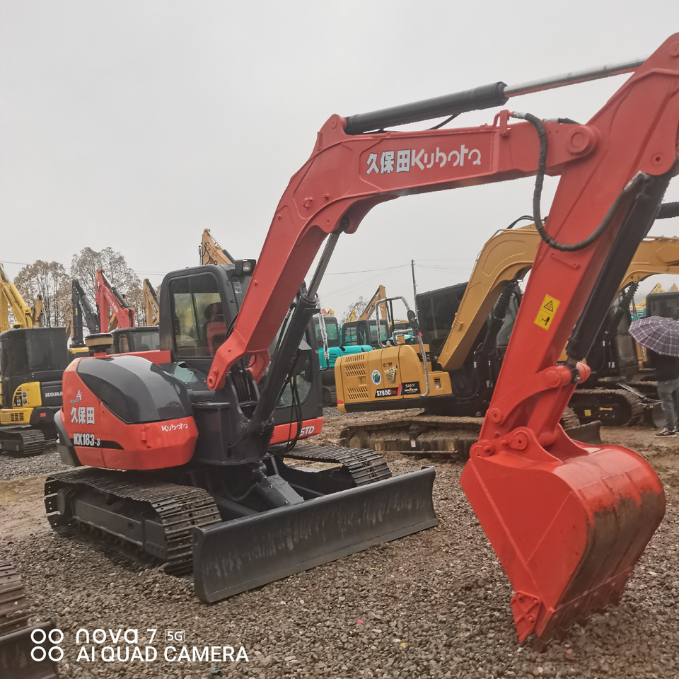 KUBOTA KX183 - Excavadora de cadenas: foto 1 KUBOTA KX183 - Excavadora de cadenas: foto 1