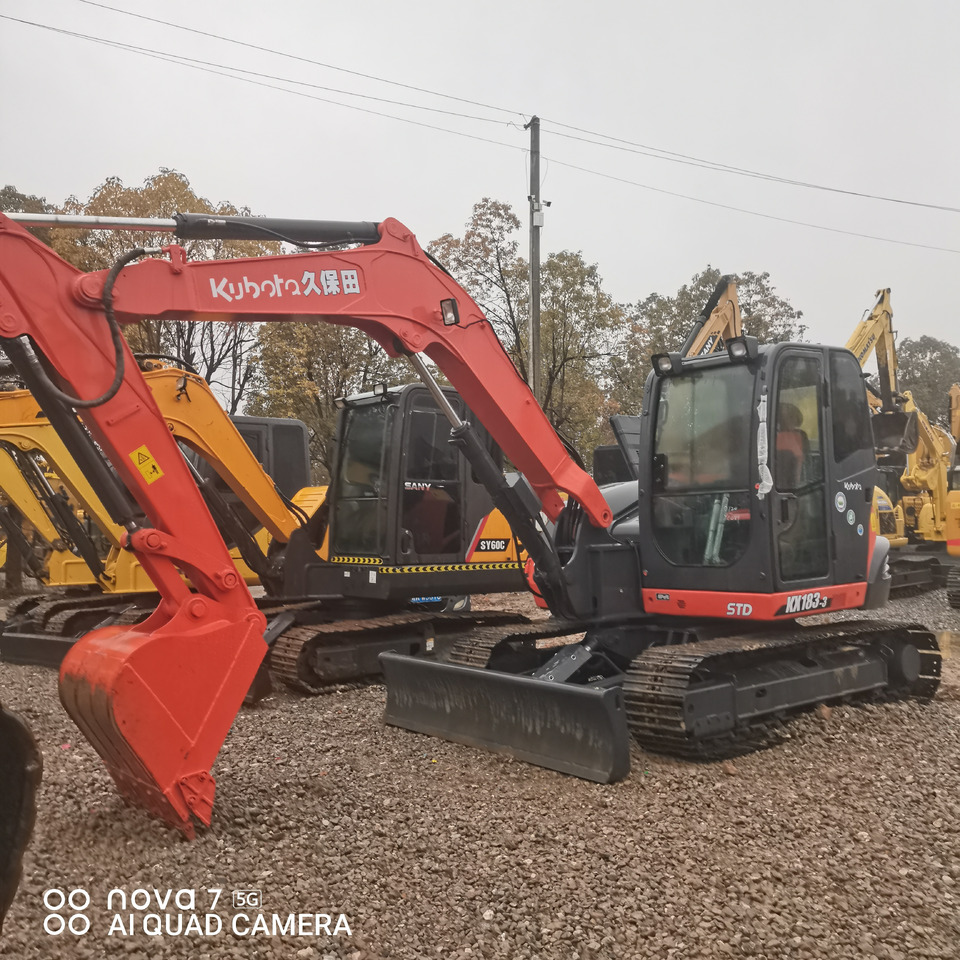 KUBOTA KX183 - Excavadora de cadenas: foto 2 KUBOTA KX183 - Excavadora de cadenas: foto 2