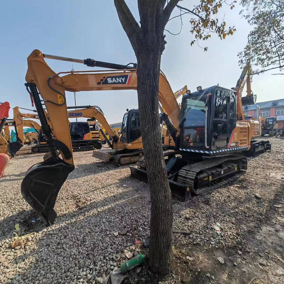 Excavadora de cadenas SANY SY95C: foto 10