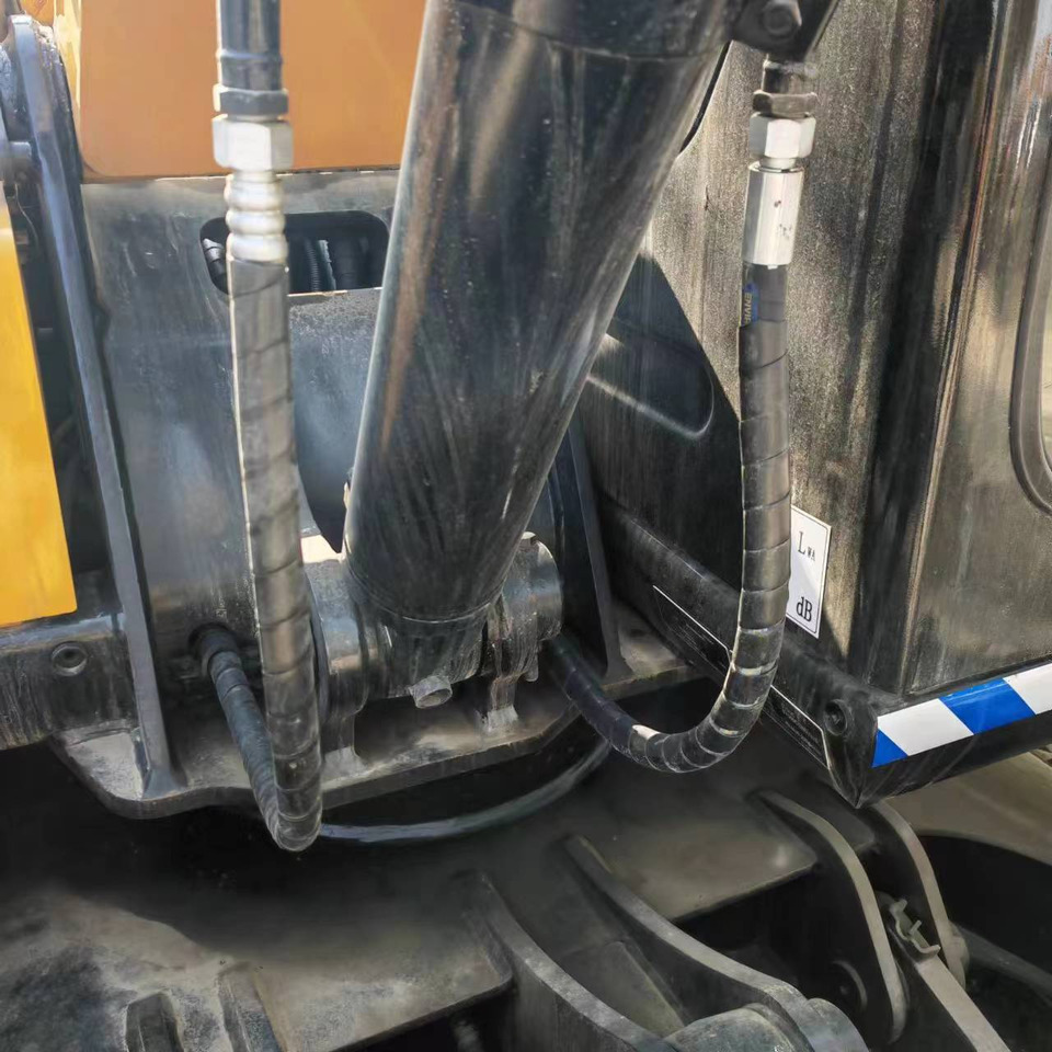 Excavadora de cadenas SANY SY95C: foto 21