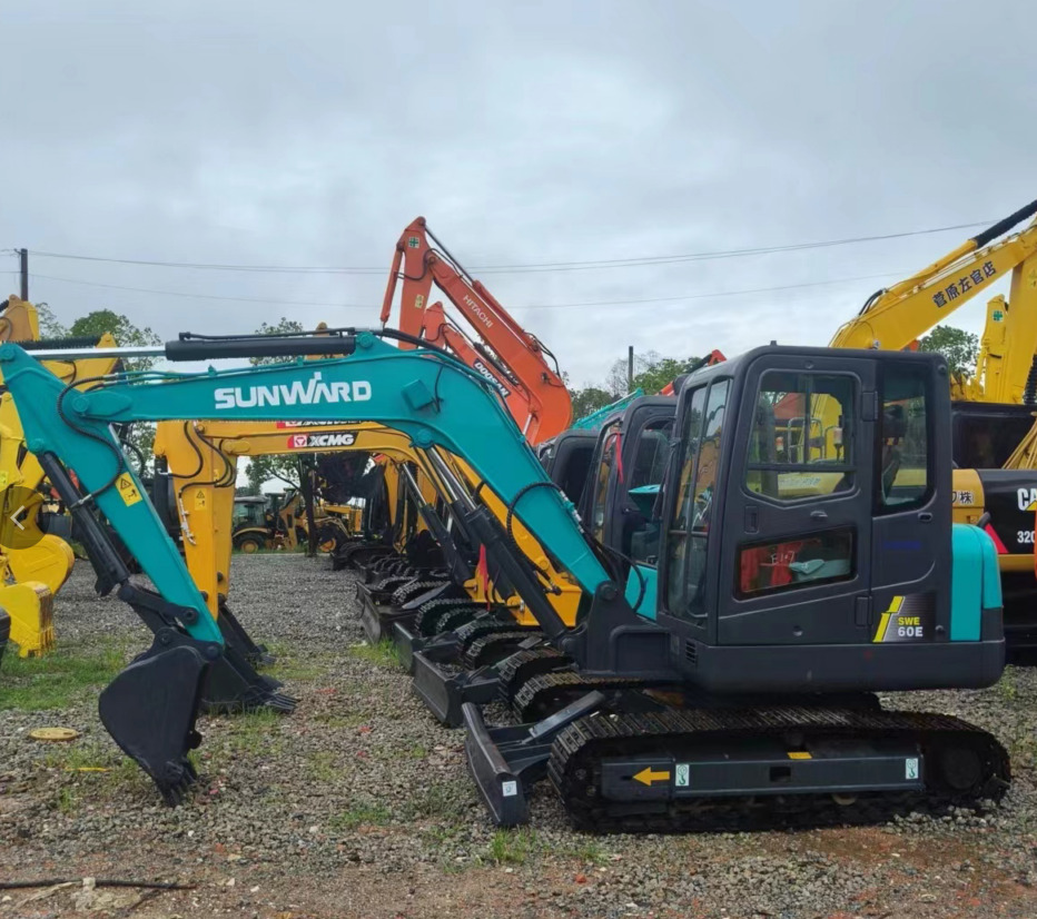 SUNWARD SWE 60E - Miniexcavadora: foto 1 SUNWARD SWE 60E - Miniexcavadora: foto 1