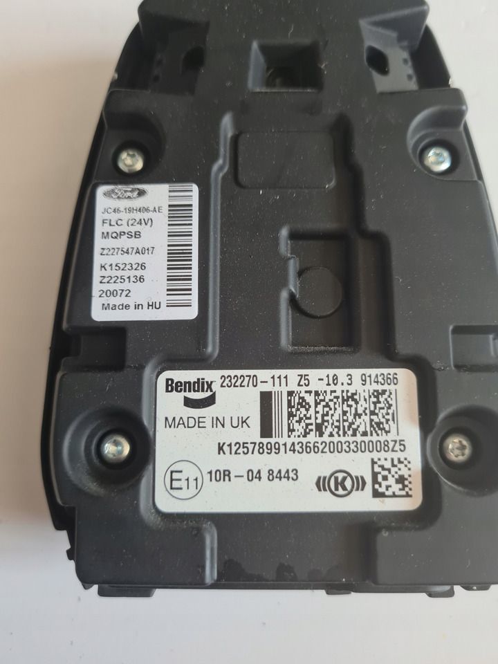 FORD KAMERA PASA RUCHU PRZEDNIA RADAR FORD F-MAX CARGO EURO 6 - Sistema eléctrico para Camión: foto 4 FORD KAMERA PASA RUCHU PRZEDNIA RADAR FORD F-MAX CARGO EURO 6 - Sistema eléctrico para Camión: foto 4