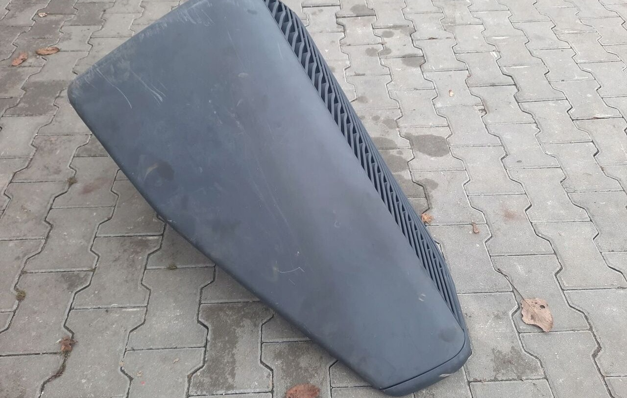 KOMIN WLOT POWIETRZA CZAPKA KABINY 21285236 Volvo FH 4 - Sistema de admisión de aire para Camión: foto 4 KOMIN WLOT POWIETRZA CZAPKA KABINY 21285236 Volvo FH 4 - Sistema de admisión de aire para Camión: foto 4