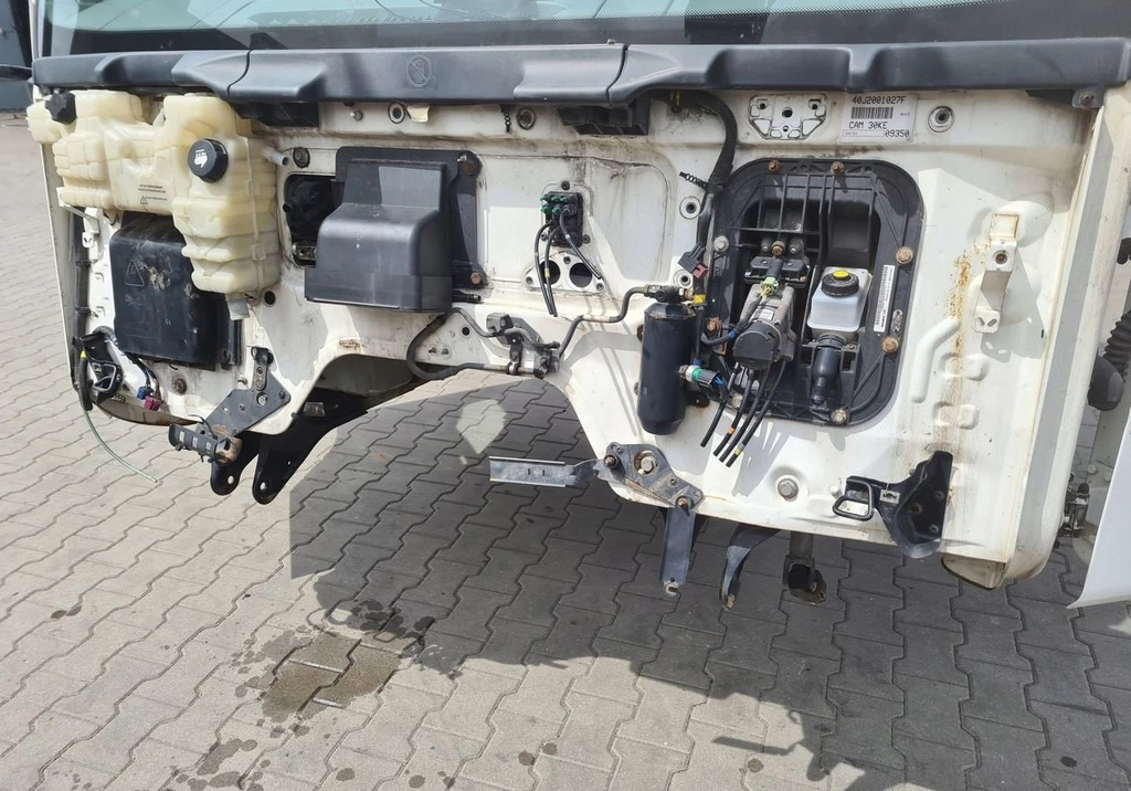 KOMPLETNA RENAULT GAMA D12 D EURO 6 NISKA - Cabina: foto 3 KOMPLETNA RENAULT GAMA D12 D EURO 6 NISKA - Cabina: foto 3