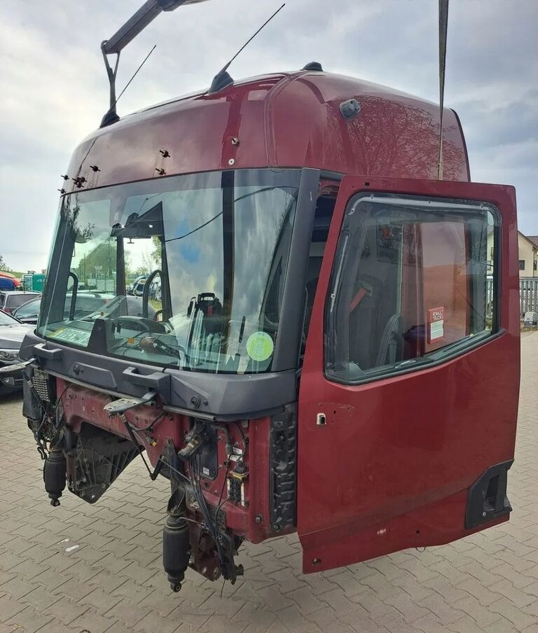 RENAULT KABINA KOMPLETNA RENAULT GAMA T RANGE WYSOKA HIGH - Cabina para Camión: foto 1 RENAULT KABINA KOMPLETNA RENAULT GAMA T RANGE WYSOKA HIGH - Cabina para Camión: foto 1