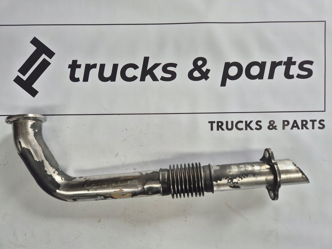 RENAULT RURA SPALIN EGR RENAULT GAMA T DTI 13 EVO VOLVO FH FM 4 5 I-SAVE - Motor y piezas para Camión: foto 1 RENAULT RURA SPALIN EGR RENAULT GAMA T DTI 13 EVO VOLVO FH FM 4 5 I-SAVE - Motor y piezas para Camión: foto 1
