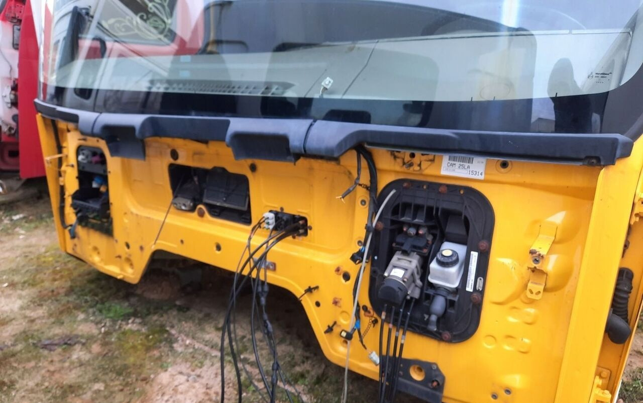 Renault PREMIUM DXI 460 - Cabina para Camión: foto 3 Renault PREMIUM DXI 460 - Cabina para Camión: foto 3