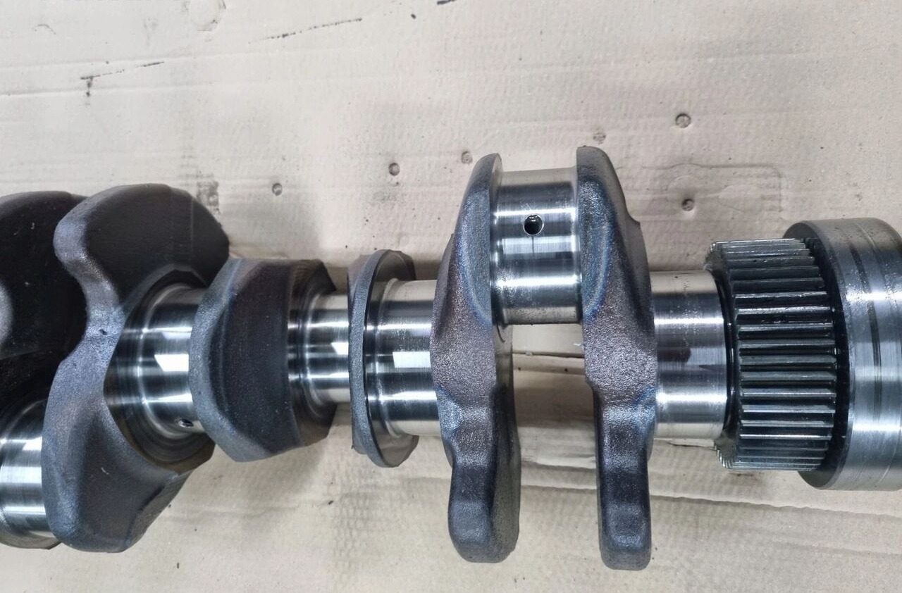 Renault VOLVO FL FE MIDLUM PREMIUM DXI 7 D7F. 21460971 Renault ,Volvo - Cigüeñal para Camión: foto 1 Renault VOLVO FL FE MIDLUM PREMIUM DXI 7 D7F. 21460971 Renault ,Volvo - Cigüeñal para Camión: foto 1