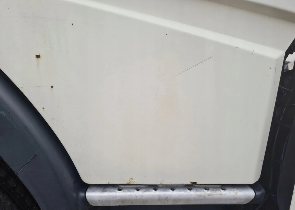 VOLVO DRZWI KOMPLETNE PRAWE VOLVO FM 9 12 13 - Puerta y piezas para Camión: foto 2 VOLVO DRZWI KOMPLETNE PRAWE VOLVO FM 9 12 13 - Puerta y piezas para Camión: foto 2