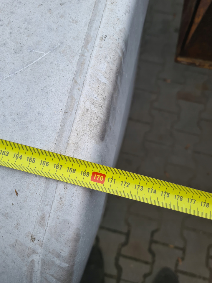 VOLVO ZBIORNIK PALIWA RENAULT PREMIUM MAGNUM DXI GAMA T VOLVO FH FM 13 4 170x70x70 - Depósito de combustible para Camión: foto 5 VOLVO ZBIORNIK PALIWA RENAULT PREMIUM MAGNUM DXI GAMA T VOLVO FH FM 13 4 170x70x70 - Depósito de combustible para Camión: foto 5