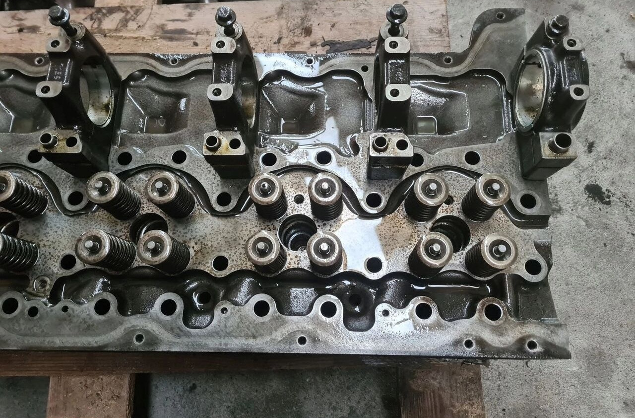 Volvo 20504632 RENAULT MAGNUM DXI 13 FH 13 FM 13 Renault MAGNUM DXI 13 VOLVO FH 13 FM 13 - Cabezal de bloque para Camión: foto 4 Volvo 20504632 RENAULT MAGNUM DXI 13 FH 13 FM 13 Renault MAGNUM DXI 13 VOLVO FH 13 FM 13 - Cabezal de bloque para Camión: foto 4