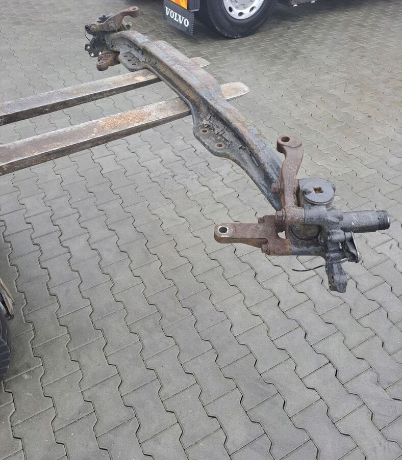 Volvo BELKA OŚ PRZEDNIA ZWROTNICE VOLVO FH FM 12 13 - Eje y piezas para Camión: foto 1 Volvo BELKA OŚ PRZEDNIA ZWROTNICE VOLVO FH FM 12 13 - Eje y piezas para Camión: foto 1