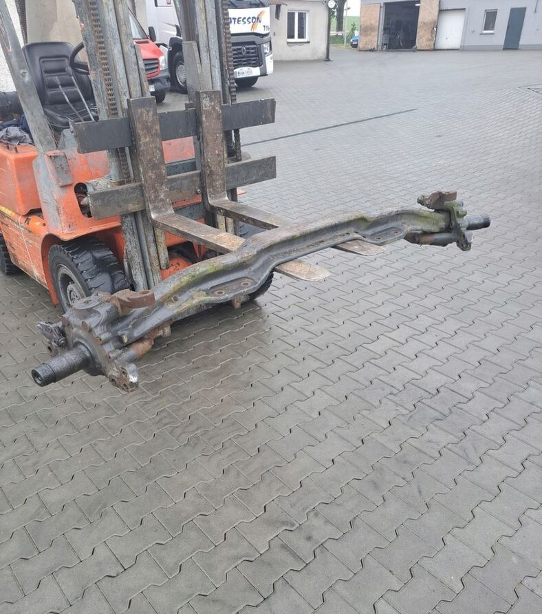 Volvo BELKA OŚ PRZEDNIA ZWROTNICE VOLVO FH FM 12 13 - Eje y piezas para Camión: foto 5 Volvo BELKA OŚ PRZEDNIA ZWROTNICE VOLVO FH FM 12 13 - Eje y piezas para Camión: foto 5