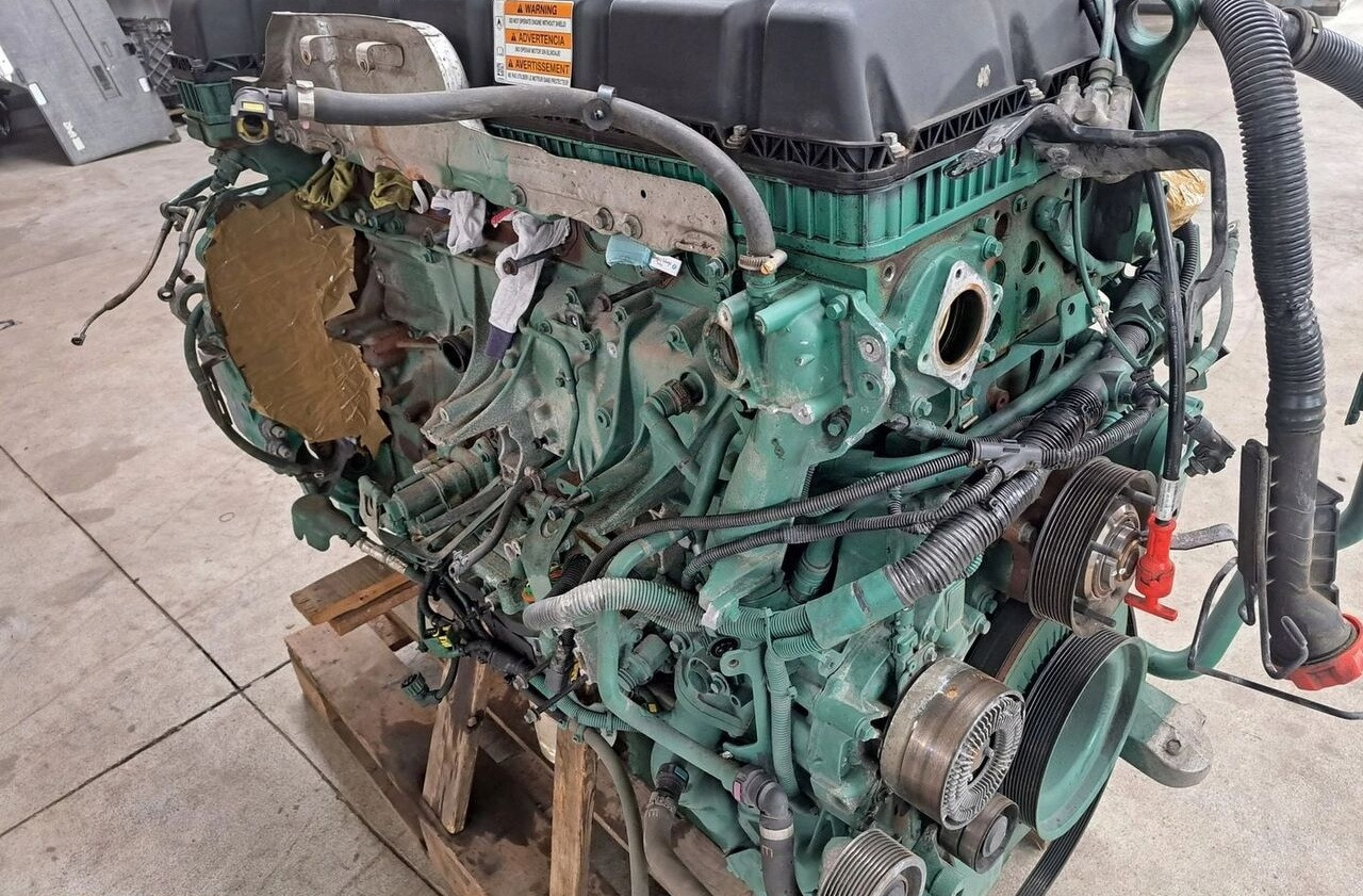 Volvo BLOK A GŁOWICA FH 4 FH5 I-SAVE Volvo VOLVO FH 4 FH5 I-SAVE D13K 460 EUVI T2600 TR25D - Motor para Camión: foto 3 Volvo BLOK A GŁOWICA FH 4 FH5 I-SAVE Volvo VOLVO FH 4 FH5 I-SAVE D13K 460 EUVI T2600 TR25D - Motor para Camión: foto 3
