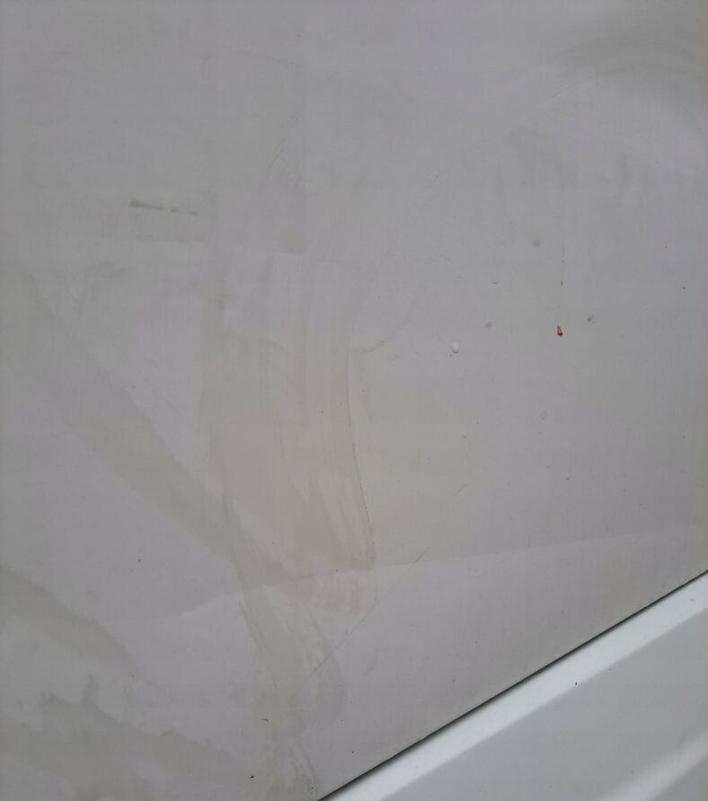 Volvo KOMPLETNE LIFT Volvo FH 13 - Puerta y piezas para Camión: foto 2 Volvo KOMPLETNE LIFT Volvo FH 13 - Puerta y piezas para Camión: foto 2