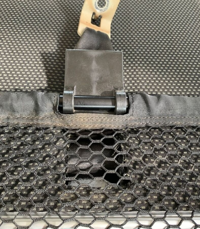 Volvo ŁÓŻKO GÓRNE LEŻANKA FH 4 - Asiento para Camión: foto 2 Volvo ŁÓŻKO GÓRNE LEŻANKA FH 4 - Asiento para Camión: foto 2