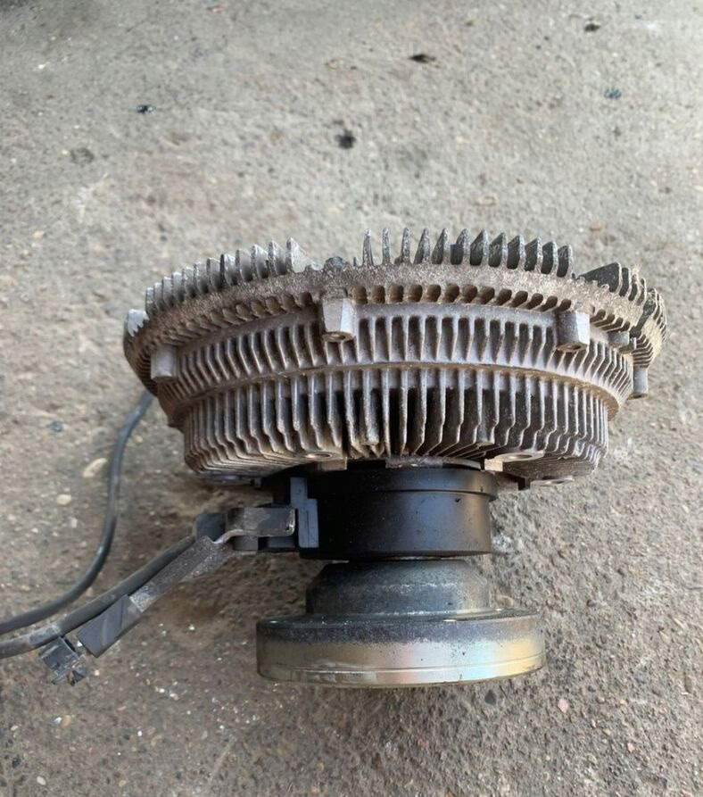 Volvo VISCO WISKOZA WENTYLATOR FH 4 FM 4 21990515 - Ventilador para Camión: foto 1 Volvo VISCO WISKOZA WENTYLATOR FH 4 FM 4 21990515 - Ventilador para Camión: foto 1