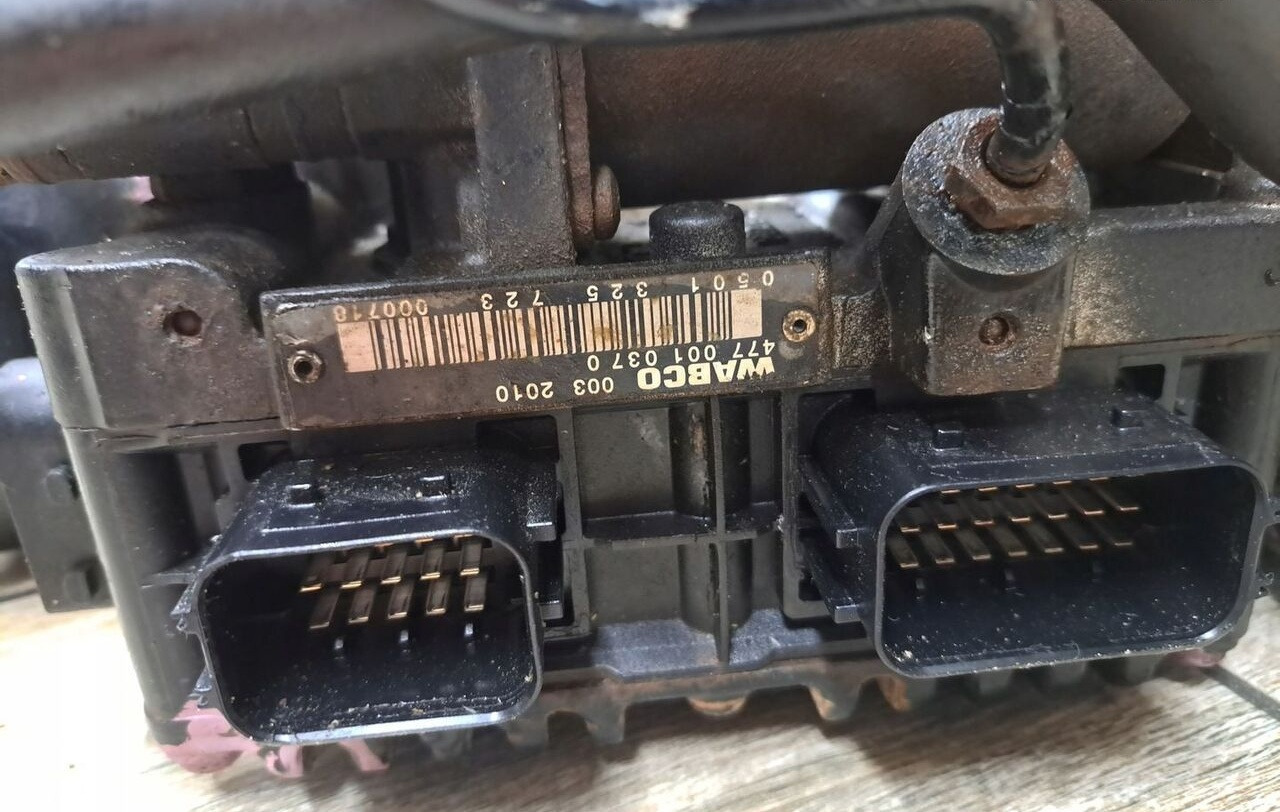 WABCO WYBIERAK SKRZYNI BIEGÓW AUTOMAT POWERPACK RENAULT MIDLUM DXI - Unidad de control para Camión: foto 4 WABCO WYBIERAK SKRZYNI BIEGÓW AUTOMAT POWERPACK RENAULT MIDLUM DXI - Unidad de control para Camión: foto 4