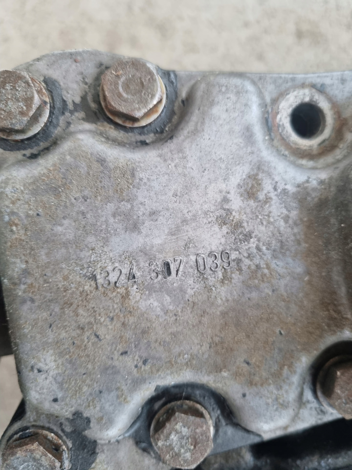 ZF WYBIERAK SKRZYNI BIEGÓW ZF 9S1110 RENAULT PREMIUM MIDLUM DXI VOLVO FL FE - Caja de cambios y piezas para Camión: foto 4 ZF WYBIERAK SKRZYNI BIEGÓW ZF 9S1110 RENAULT PREMIUM MIDLUM DXI VOLVO FL FE - Caja de cambios y piezas para Camión: foto 4