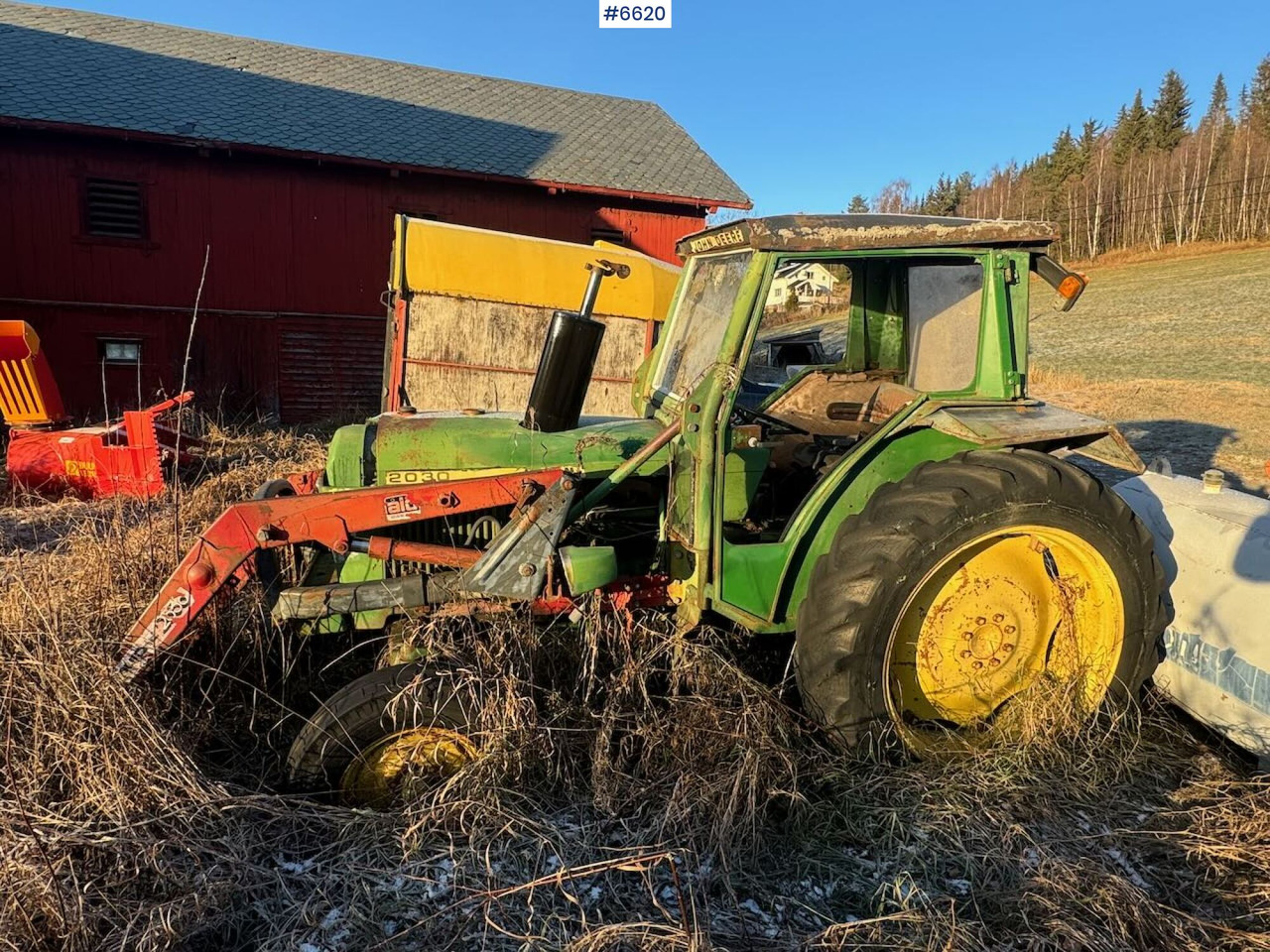 1977 John Deere 2030 w/ front loader. Repair object. - Tractor: foto 1 1977 John Deere 2030 w/ front loader. Repair object. - Tractor: foto 1