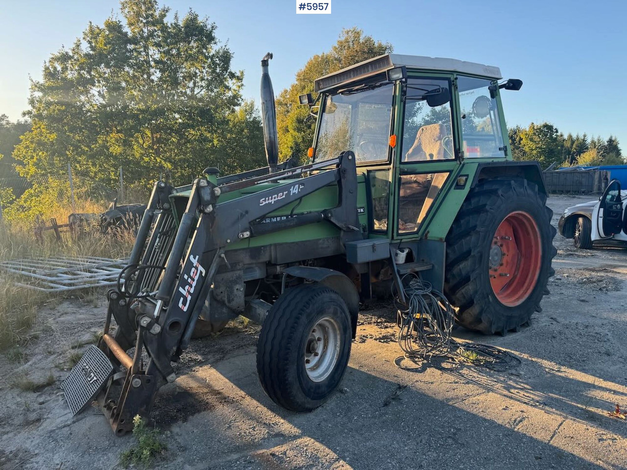 1982 Fendt 306LS 4x2 with front loader - Tractor: foto 5 1982 Fendt 306LS 4x2 with front loader - Tractor: foto 5