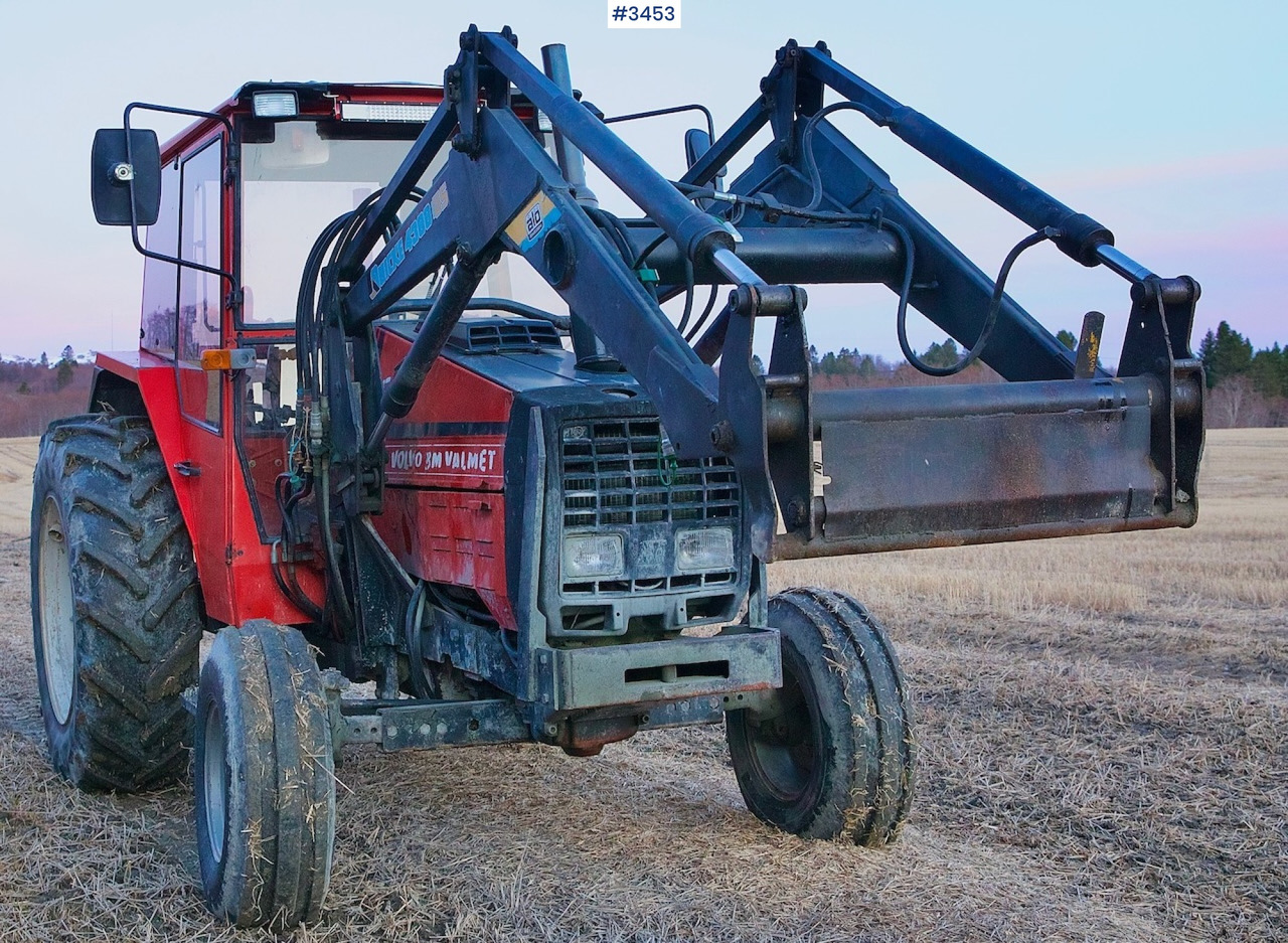 1984 Valmet 505 turbo w/ Front loader - Tractor: foto 1 1984 Valmet 505 turbo w/ Front loader - Tractor: foto 1