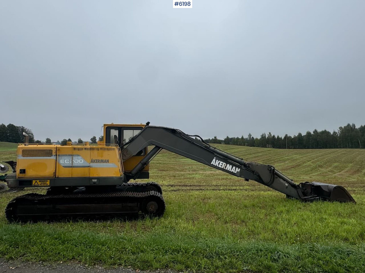 1993 Åkerman EC200 Tracked excavator w/ 2 buckets. New belts and sprocket. - Excavadora: foto 1 1993 Åkerman EC200 Tracked excavator w/ 2 buckets. New belts and sprocket. - Excavadora: foto 1