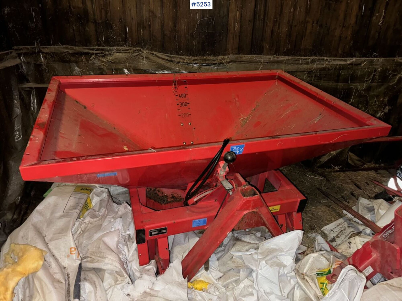 1996 Rauch MDS 701 - Esparcidor de fertilizantes: foto 2 1996 Rauch MDS 701 - Esparcidor de fertilizantes: foto 2