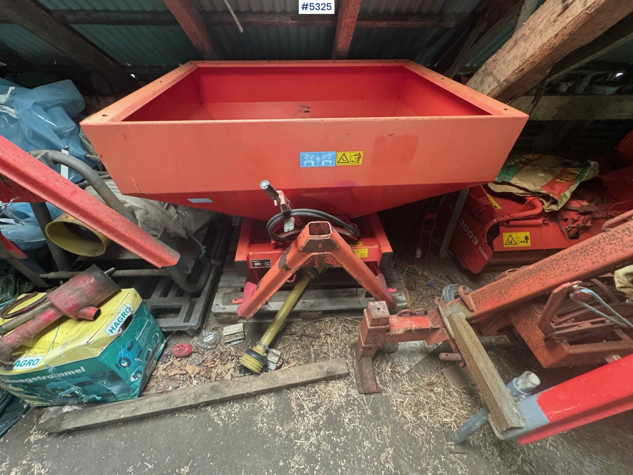 1999 Rauch MDS 81 fertilizer spreader - Esparcidor de fertilizantes: foto 3 1999 Rauch MDS 81 fertilizer spreader - Esparcidor de fertilizantes: foto 3