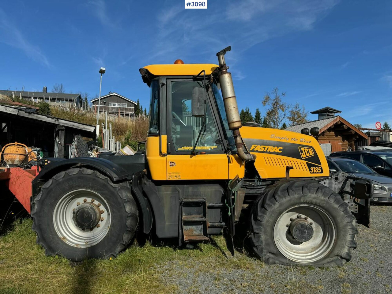 2001 JCB Fastrac 3185 4x4. The plow rigged and two sets of tires. - Tractor: foto 4 2001 JCB Fastrac 3185 4x4. The plow rigged and two sets of tires. - Tractor: foto 4