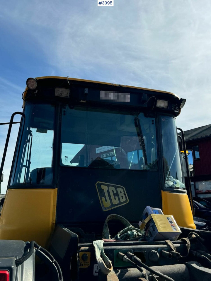 Tractor 2001 JCB Fastrac 3185 4x4. The plow rigged and two sets of tires.: foto 19 Tractor 2001 JCB Fastrac 3185 4x4. The plow rigged and two sets of tires.: foto 19