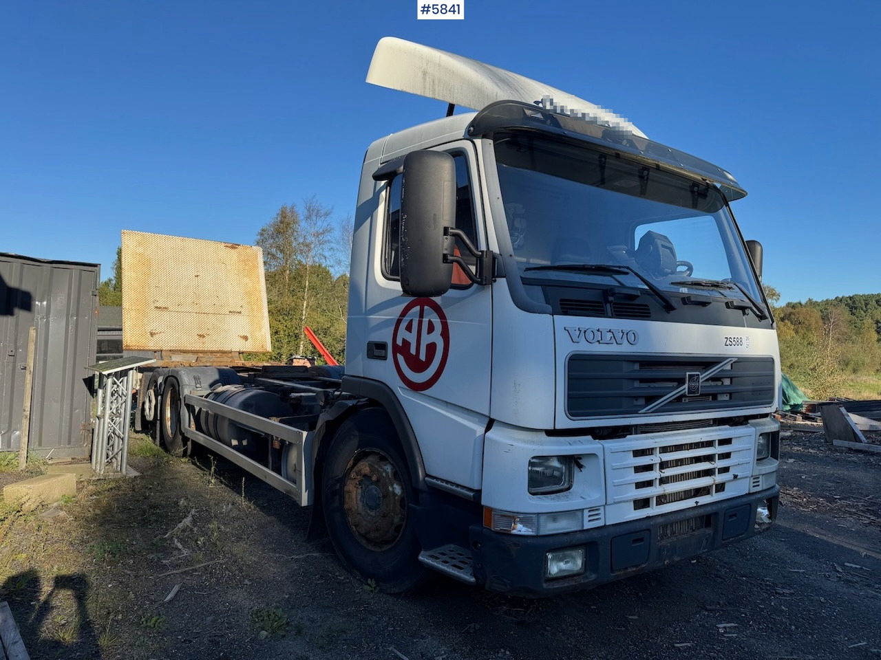 2002 Volvo FM 6x2. - Portacontenedore/ Intercambiable camión: foto 4 2002 Volvo FM 6x2. - Portacontenedore/ Intercambiable camión: foto 4