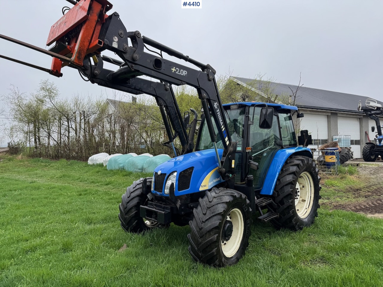 2006 New Holland TL100 A w/Front Loader. - Tractor: foto 2 2006 New Holland TL100 A w/Front Loader. - Tractor: foto 2