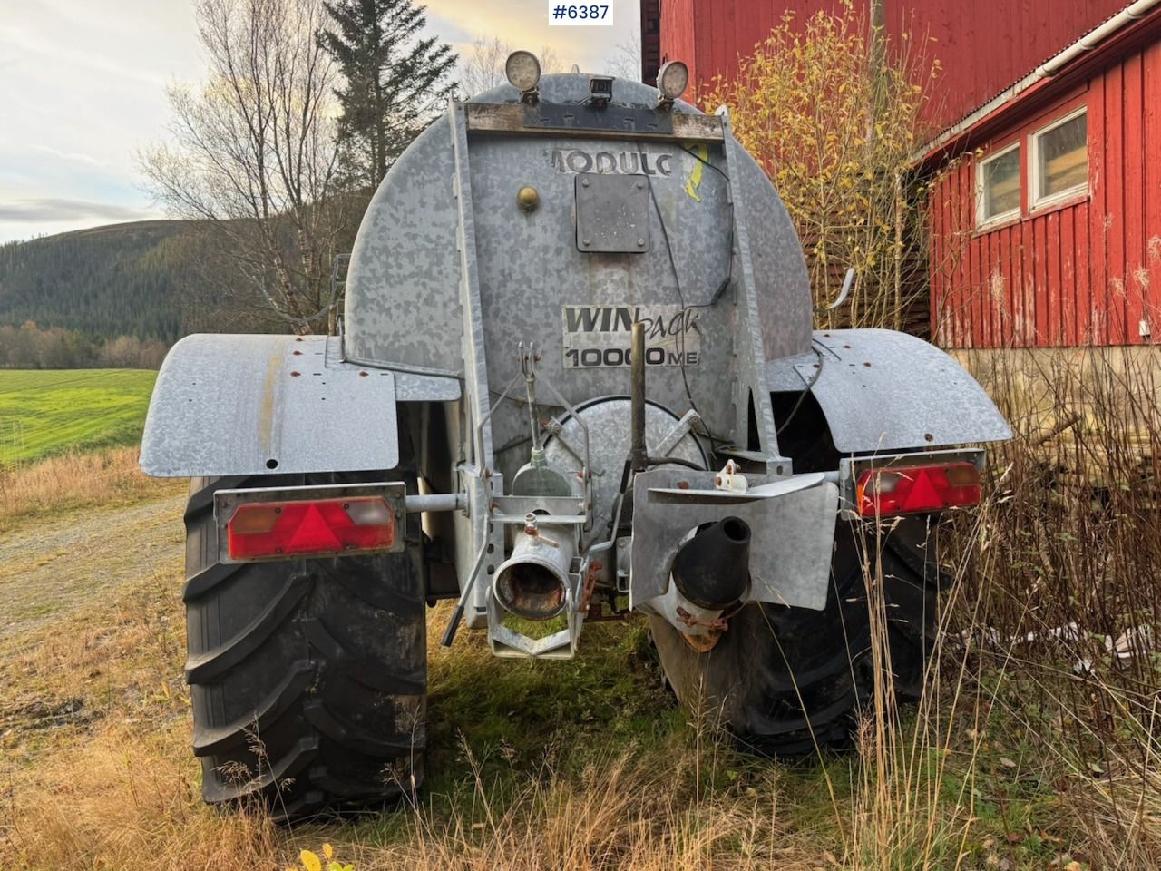 2008 Joskin Winpack 10000 ME fertilizer spreader - Cuba de purín: foto 4 2008 Joskin Winpack 10000 ME fertilizer spreader - Cuba de purín: foto 4