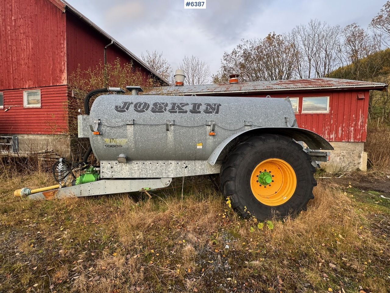 2008 Joskin Winpack 10000 ME fertilizer spreader - Cuba de purín: foto 2 2008 Joskin Winpack 10000 ME fertilizer spreader - Cuba de purín: foto 2