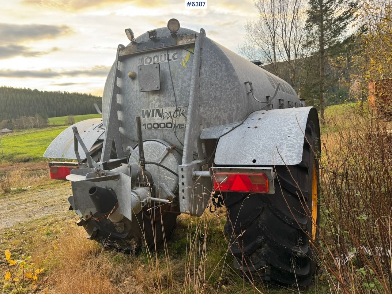 2008 Joskin Winpack 10000 ME fertilizer spreader - Cuba de purín: foto 5 2008 Joskin Winpack 10000 ME fertilizer spreader - Cuba de purín: foto 5