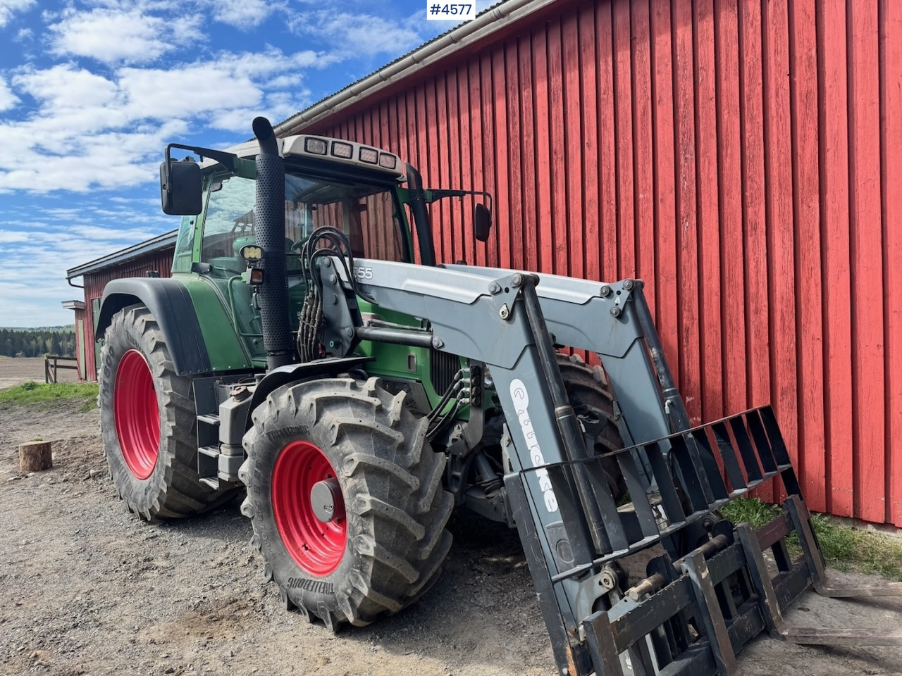 2009 Fendt 415 Vario 4x4 w/ Front hydraulics and Front loader. - Tractor: foto 1 2009 Fendt 415 Vario 4x4 w/ Front hydraulics and Front loader. - Tractor: foto 1